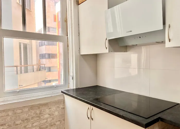 Center 3 - Monabri דירה סנטנדר