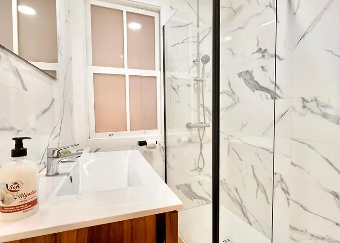 Center 3 - Monabri *