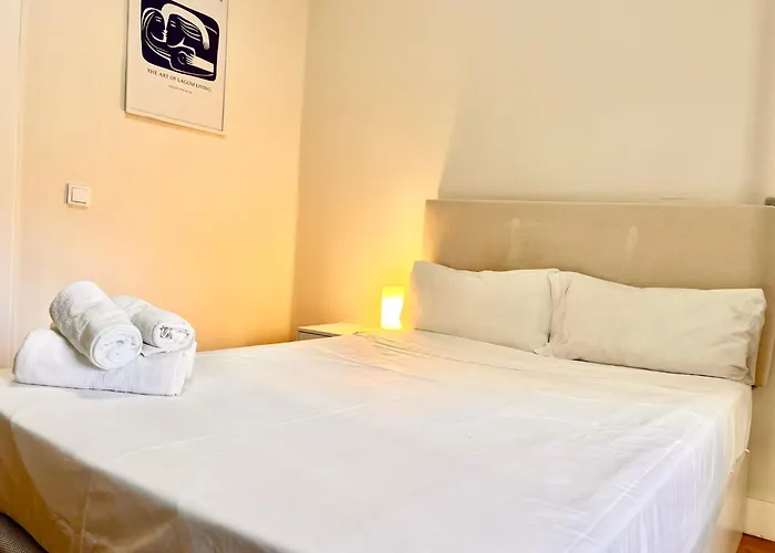 Center 3 - Monabri דירה